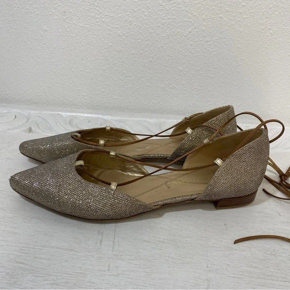 Stuart Weitzman Pointed Toe Ankle Strap Wrap Metallic D’orsay Flats Gold 10 - Picture 1 of 7